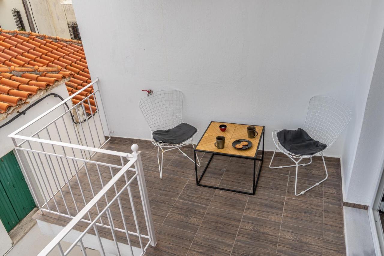 Mare Gaia Apartments Skiathos Town Exterior photo