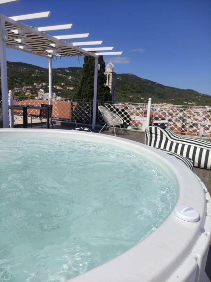 Mare Gaia Apartments Skiathos Town Exterior photo